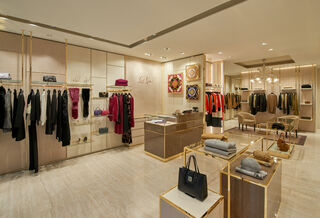 THE MONOBRAND BOUTIQUE NETWORK STANDS AT THE BASE OF THE INTERNATIONAL STRATEGY