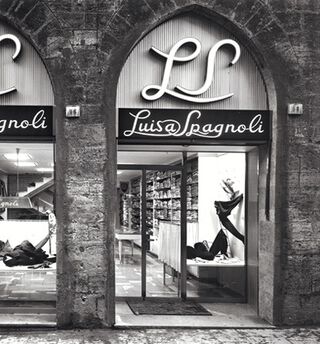 Das erste Luisa Spagnoli-Geschäft