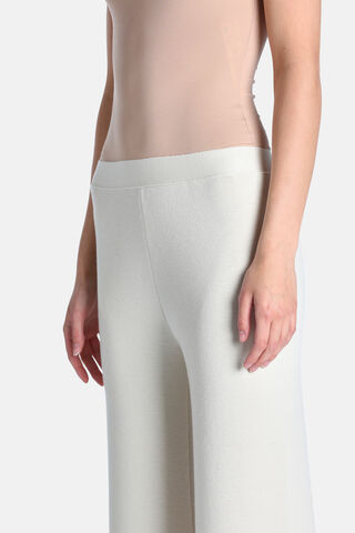 Modine, cream, large image number 2
