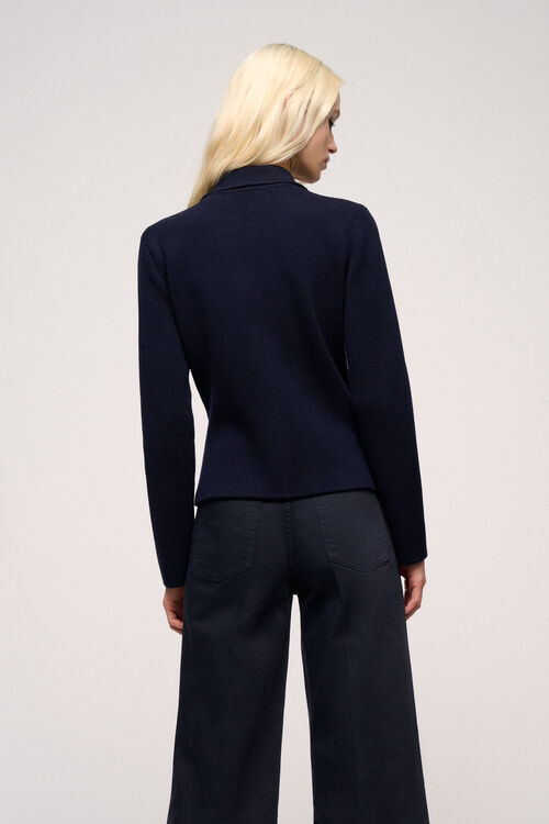 Melania, blue, large image number 1