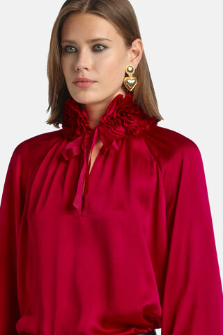 Luanas, red, large image number 2