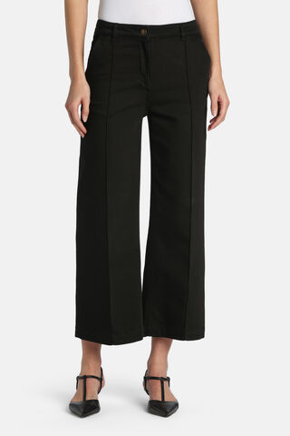 Amazzonia, black, large image number 0