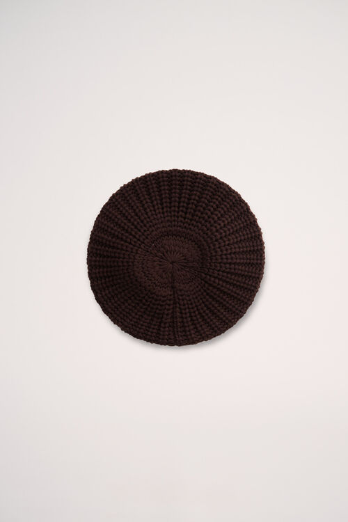 Matteo, brown, large image number 1