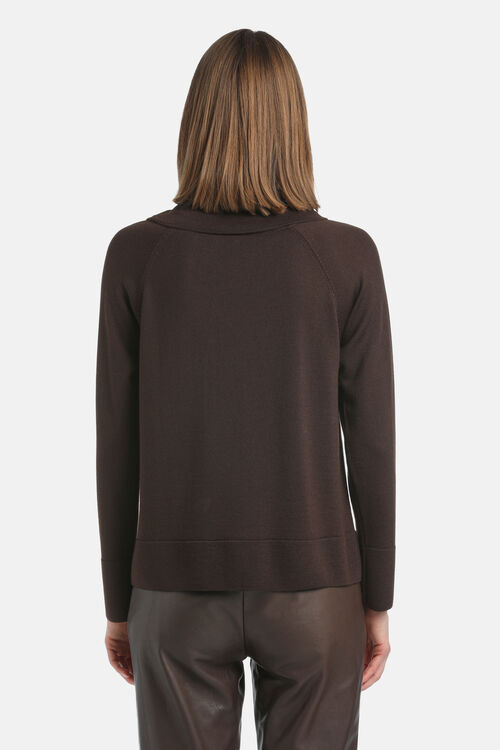 Mottola, brown, large image number 1