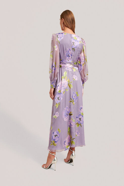 Gaeli, lilac pink background, large image number 1
