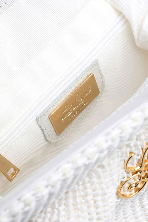 Ilarita, white, large image number 5