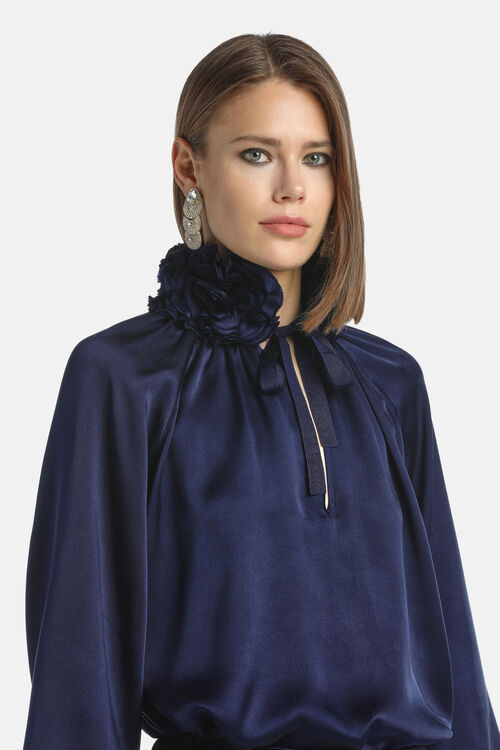 Luanas, 123700000000, large image number 2