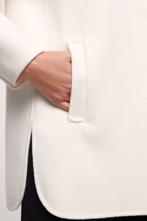 Vallas, cream, large image number 2