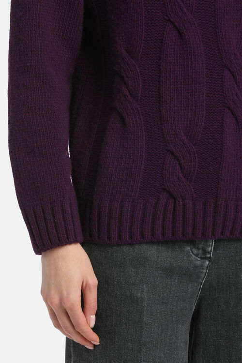 Carema, purple, large image number 3