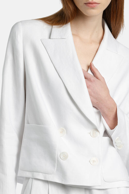 Venasca, white, large image number 2