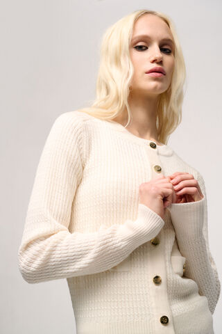 Mereto, creme-creme, large image number 0