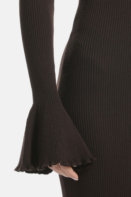Madignano, brown, large image number 3