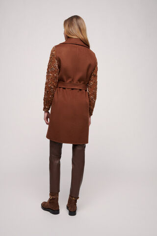 Sula, brown, large image number 1