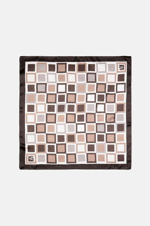 Racale, 447900000000, large image number 0