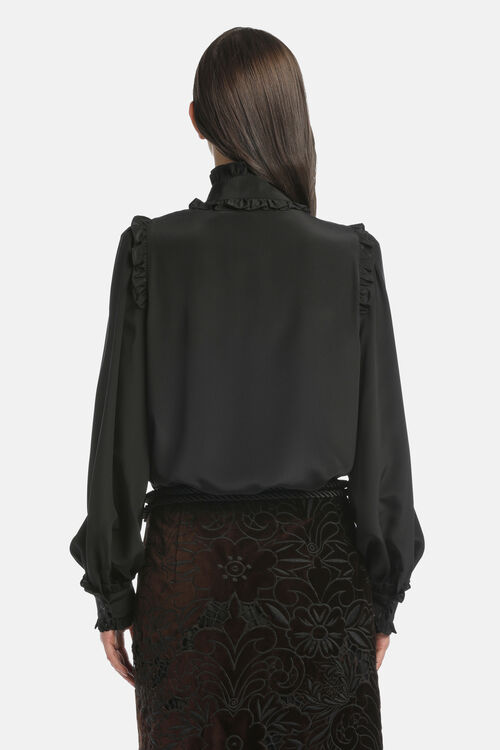 Lidia, black, large image number 1