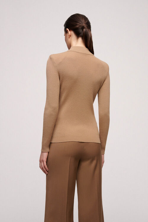 Minima, camel, large image number 1