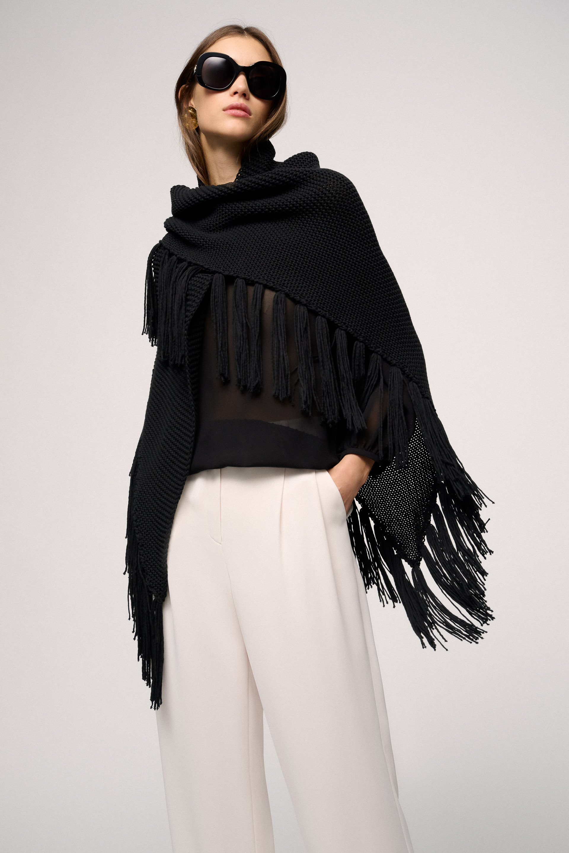 Ciuffo Fringed stole Fashion Show LS storefront catalog