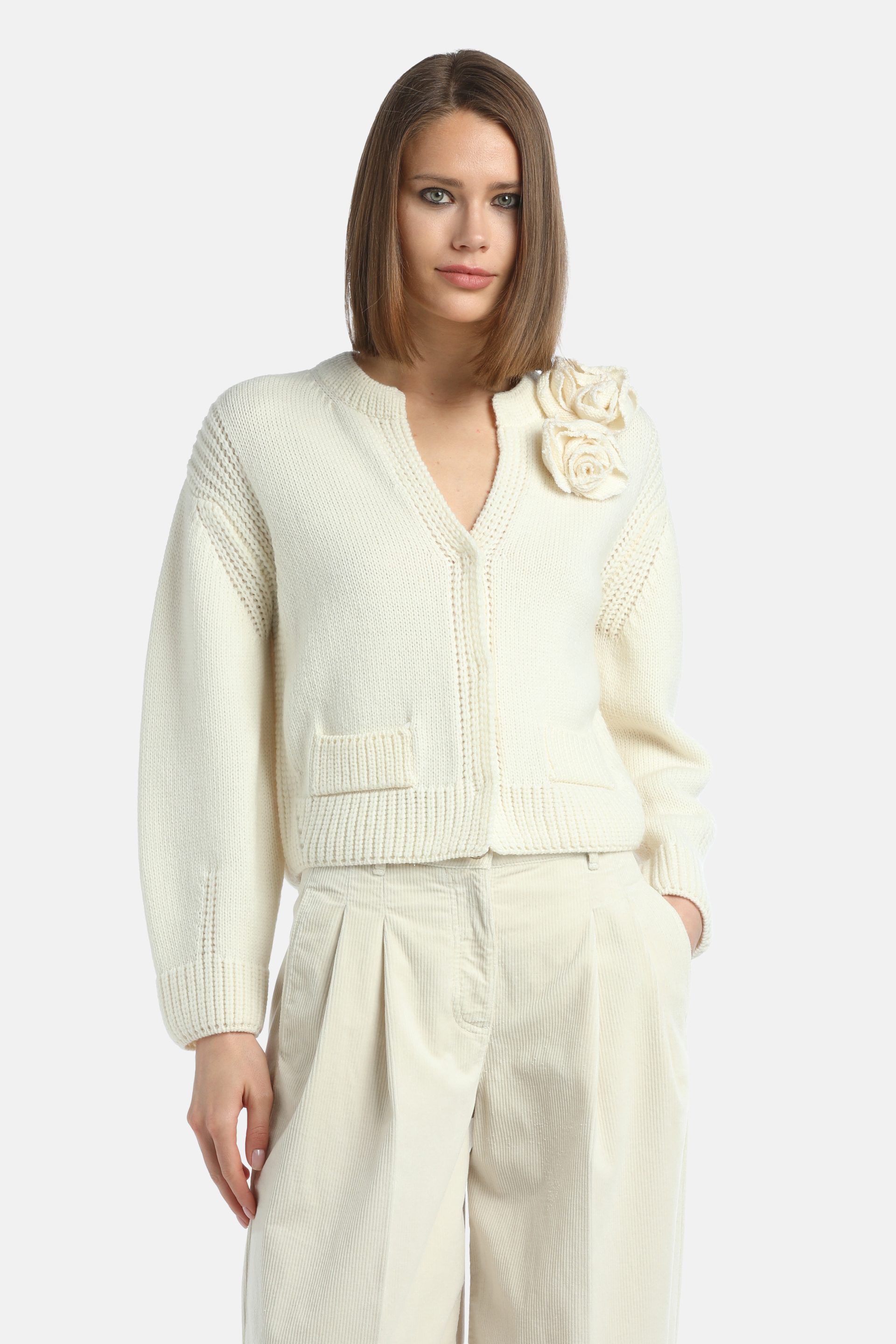 760505167684837e9b9c369_161240